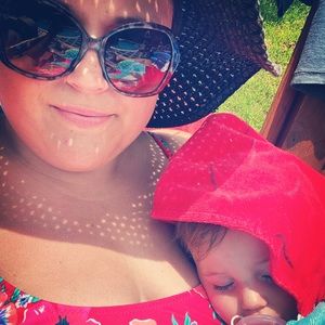 Meet your Posher, Becca